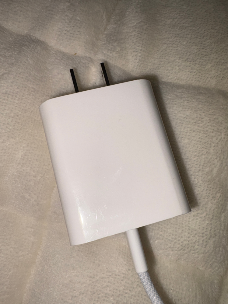 充電器のコイル鳴きを無くすことはできませんか？ - コンセントに挿し