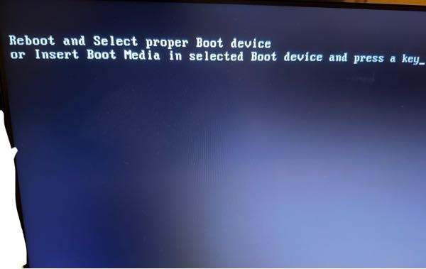 しばらく使っていなかったデスクトップPCを起動したらこのような画