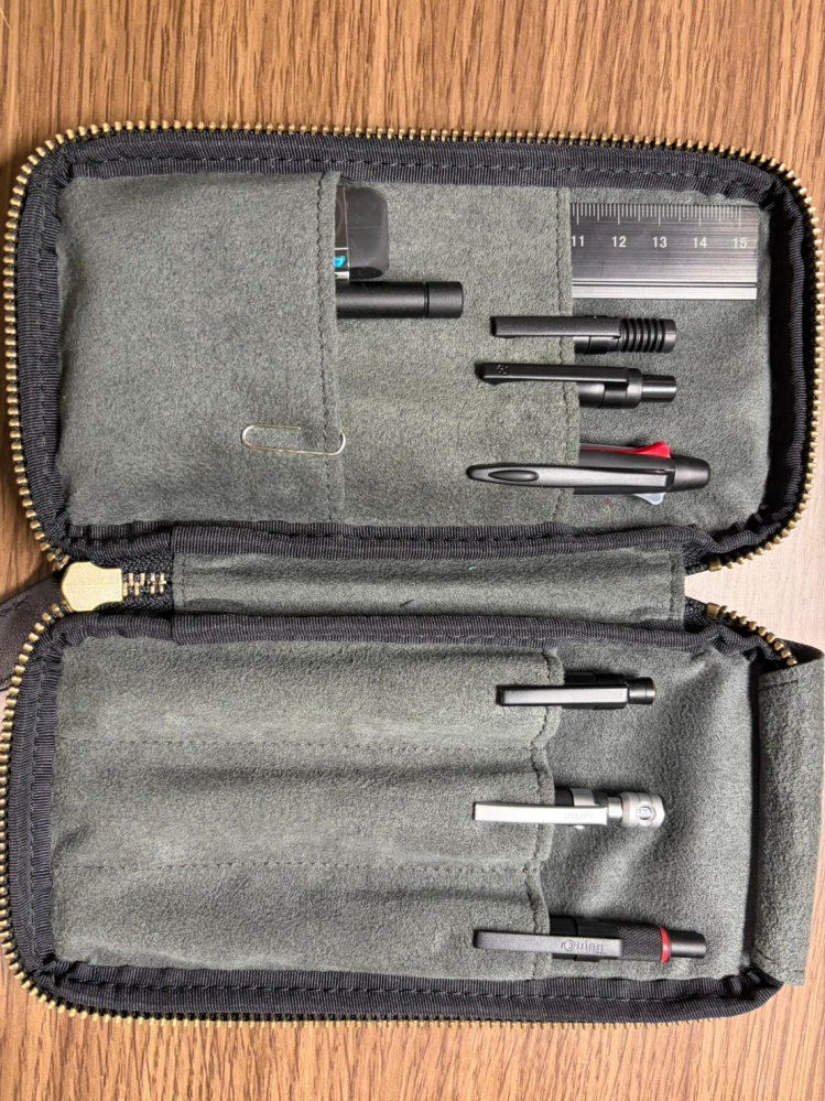 ロットリング800とクルトガダイブのどちらかを買うならどちら