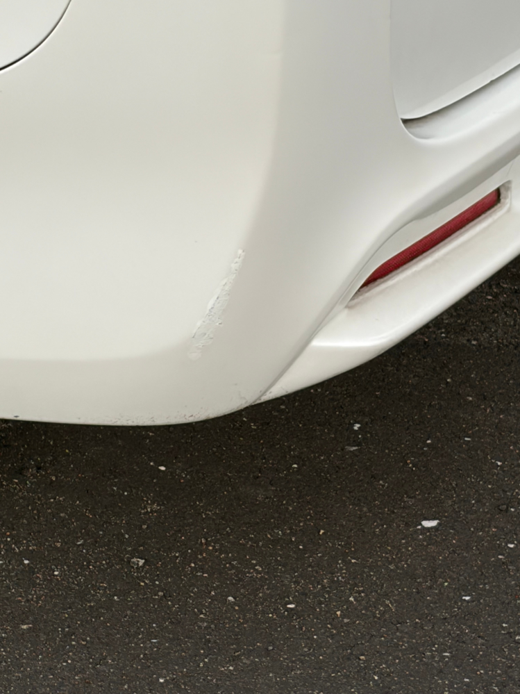 車に身に覚えない傷がありました。どのような傷でしょうか？ - Yahoo