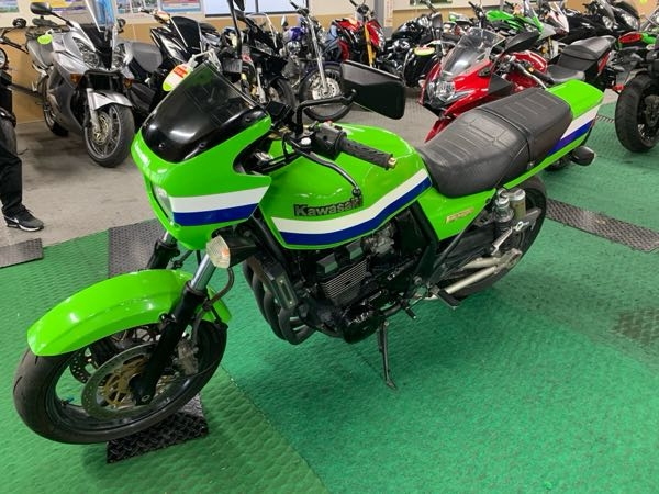 買ってから、あんまり使ってない状態で、台所に置く場所がなくなて、売りたいです。 バイクの買取について質問です。先日、バイク屋で査定してもらいました
