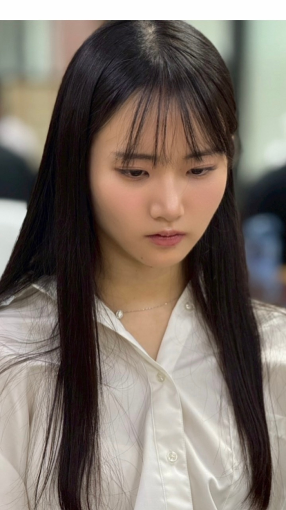 宮脇咲良のデジカメどこのかわかる方いらっしゃいますか？ - カシオEXI