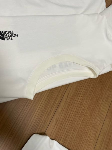 Tシャツの首周りの黄色くなった汗染み？をどうにか落とす方法はありませんか？ 詳しい方いましたら教えてください