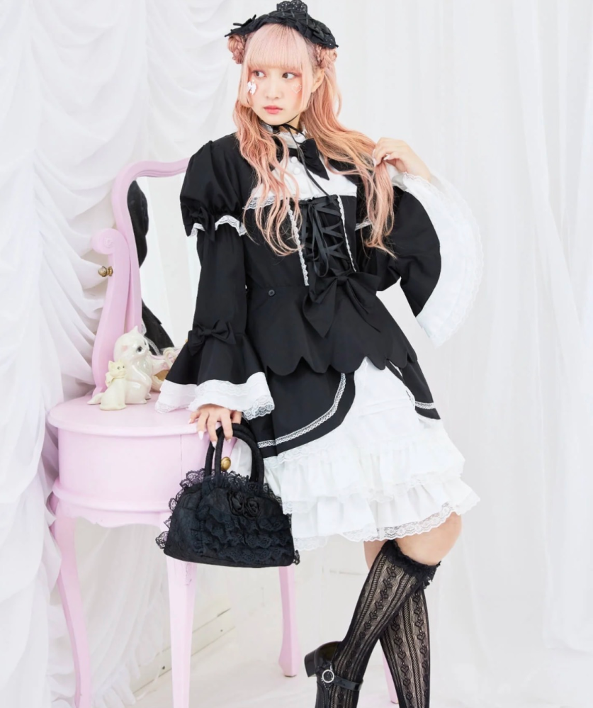 ロリータさんにお聞きしたいことがあります。BODYLINEでこちらのワンピ