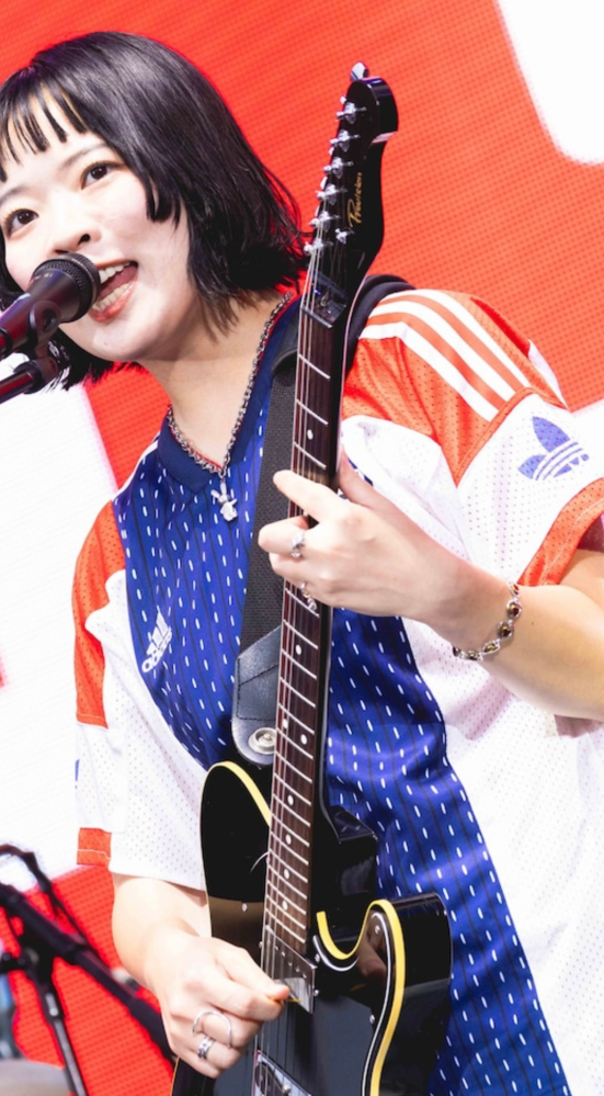  vintage (shishamo 朝子ちゃん着用モデル) SHISHAMOのラストライブで宮崎朝子ちゃんがきていたadidasの日本
