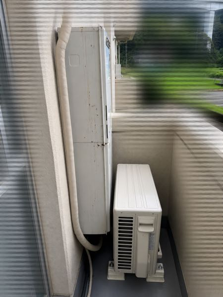 お湯が出なくなりました。エラー111今年はじめてエアコンをつけた部屋 