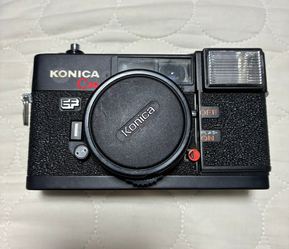 祖父の昔のカメラが出てきたのですが、これはカメラ屋さん等に持って