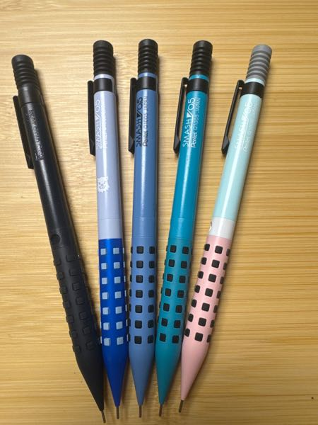野原工芸さんの超特上黒柿孔雀杢斑紋孔雀色のシャープペンっていくらで