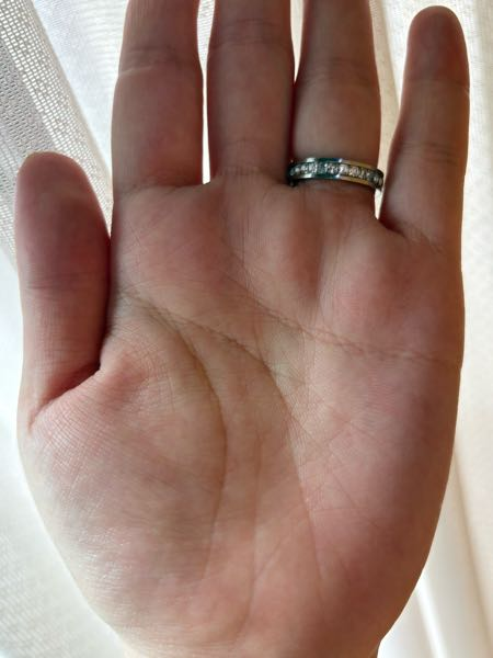 手相見て欲しいですどんな線があってどーゆーこと能力、恋愛、人間関
