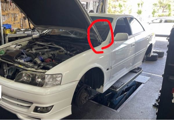 jzx100についてです。赤丸の所のヒンジとボンネッ』 トヨタ
