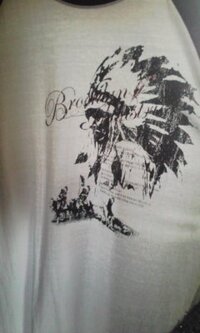 ファッションについて 画像のようなインディアンみたいな人入ってる服って何 Yahoo 知恵袋