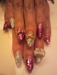 渋谷のネイルサロン 渋谷ネイル で一番料金が安くて ネイルのもちがいいおス Yahoo 知恵袋