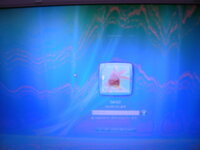 ｐｃのディスプレイの赤い線 波 の問題について教えてください Yahoo 知恵袋