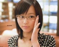 メガネをかけていても 可愛い子っているんですか 私はメガネをかけているのです Yahoo 知恵袋