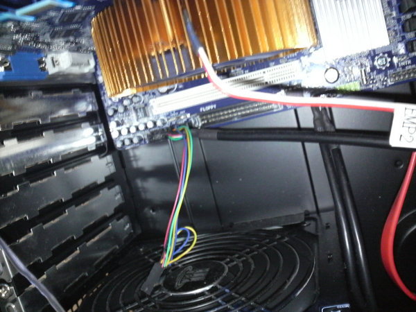 Pcで音楽などを聴く機会が多くなったのでサウンドカードを増設したいのです Yahoo 知恵袋