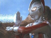 ウルトラマンのスペシウム光線の名前の元ネタはセシウム光線とい Yahoo 知恵袋