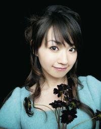 水樹奈々さんファンに質問です 奈々さんの好きなところを教えて下さい Yahoo 知恵袋