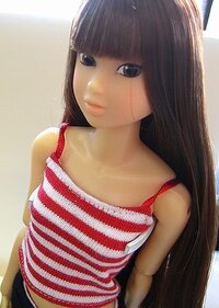 黒髪ロング パッツン前髪 小麦肌 ふっくらほっぺの芸能人を教えて下さい 髪 Yahoo 知恵袋