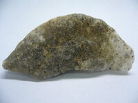 河原で白い石を拾いました 石英 結晶質石灰岩どちらでしょうか Yahoo 知恵袋