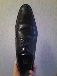 就活面接時の靴について昨日質問させて頂きました先の尖ってるのはダメとの事で Yahoo 知恵袋