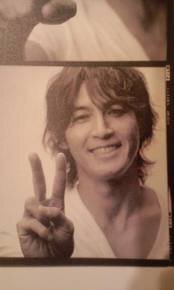 500枚 B Z稲葉浩志笑顔 唐突ですが B Z稲葉氏ので Yahoo 知恵袋