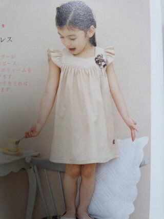 ２歳の子供の手作りドレス義妹の結婚式に出席するため２歳の子供のドレスを手作 Yahoo 知恵袋
