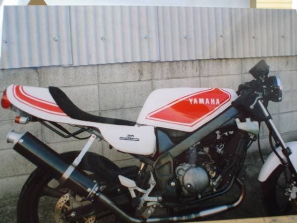 TZR50Rについてです。テールランプとテールカウルを変えたいです。そこ