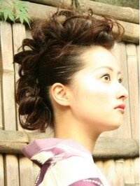 こういうリーゼント風のヘアアレンジのやり方を教えて下さいっ 私 Yahoo 知恵袋