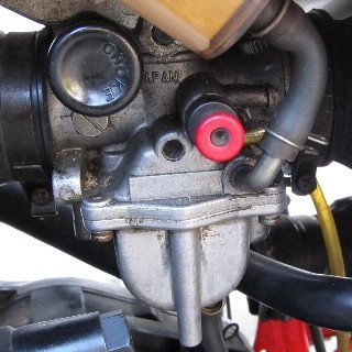 YAMAHAのTW200(2JL)のキャブには高地補正機能が付 - Yahoo!知恵袋