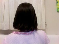 肩について跳ねる長さの髪はどのくらい我慢すれば収まりますか 今 Yahoo 知恵袋