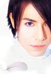 奥二重で目が細い稲葉浩志似のイケメンと奥二重で目が大きいkl Yahoo 知恵袋