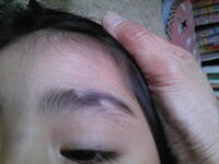子供の眉毛を剃る親 先日5歳 年長 の娘の保育所で参観があり 参加して Yahoo 知恵袋
