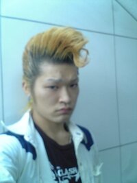 彼方は髪型リーゼントにしてますか 元雅 いいえポンパドールが Yahoo 知恵袋