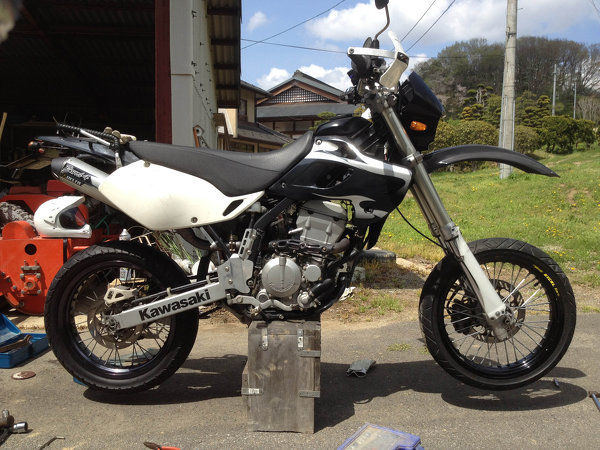 KLX250とDトラッカーについて。前回と同じ内容ですが、よろしく