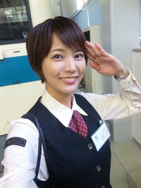 Jr西日本女性車掌になった姿見たい女優は誰よ やっぱ石山駅 Yahoo 知恵袋