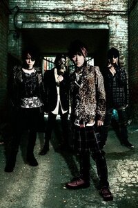 L Arc En Cielとvampsどちら派ですか わたしはラルクで Yahoo 知恵袋