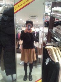 大学生の服装について ハニーズはやはり安っぽいですか 幼い感じはありますか Yahoo 知恵袋