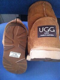 父にオーストラリア（シドニー）でUGGのブーツを買ってきて