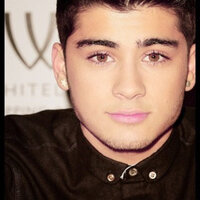 Onedirectionのzaynって 何で人気あるの D Yahoo 知恵袋