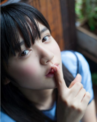 貴女の子供の学校の１番可愛い子とこの子ではどっちが可愛いですか 眉毛不 Yahoo 知恵袋