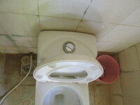 海外 アジアの水洗トイレの水を流すボタンについて 海外 アジアの水洗トイ Yahoo 知恵袋