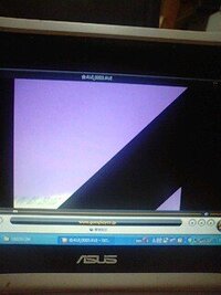ゴムプレーヤーで動画を再生すると画面のような斜め線が出てしまいます これ Yahoo 知恵袋
