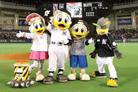 千葉ロッテのマスコットの中身の人がマーくんが阪神obの藤田平か江夏豊 ズーち Yahoo 知恵袋