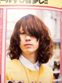 顔が大きくて困ってます 男性です 顔は大きい男性はモテないのでしょうか 日本国 Yahoo 知恵袋