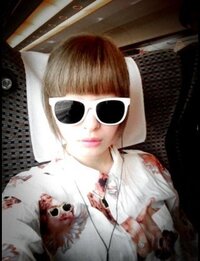このきゃりーぱみゅぱみゅのサングラスはどこのブランド のものか分か Yahoo 知恵袋