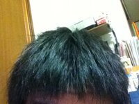 僕は高3年の男子です 校則で前髪はおさえておでこにかからない サイドは耳にか Yahoo 知恵袋