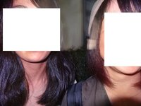 写真を撮ったら、顔が半分無かったり、透けて背景が写っていたり…
10枚中4枚は問題ありの写真でした。

これって心霊写真ですか？？？
それともカメラや照明のせい？？？ 