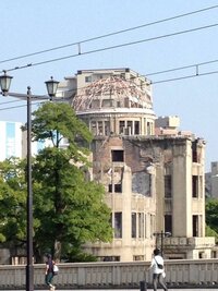去年原爆ドームへ行った時 心霊写真らしきものを撮ってしまいました今 Yahoo 知恵袋