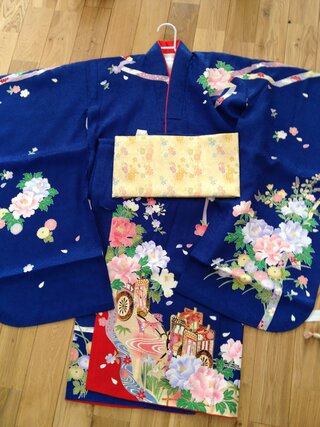 七五三の着物なのですがこちらの着物に 帯締め 帯揚げ しごき 髪飾 Yahoo 知恵袋
