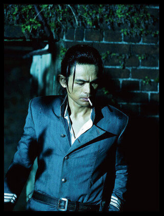 映画の登場人物がタバコを吸う設定の場合 それを演じる俳優も喫煙者に Yahoo 知恵袋